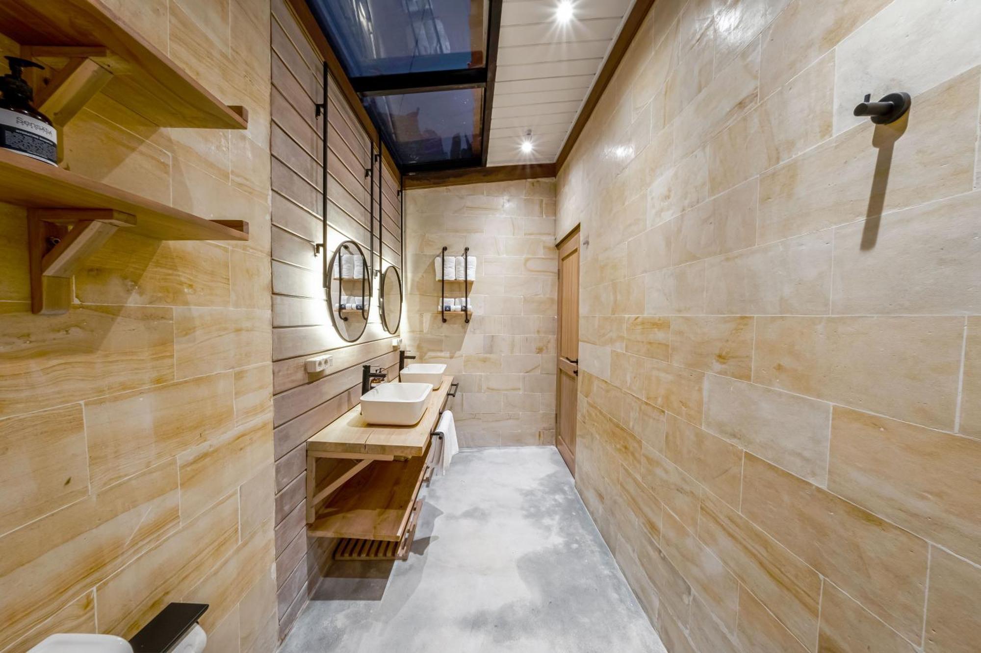 Nyaman Villas By Evdekimi Ubud חדר תמונה