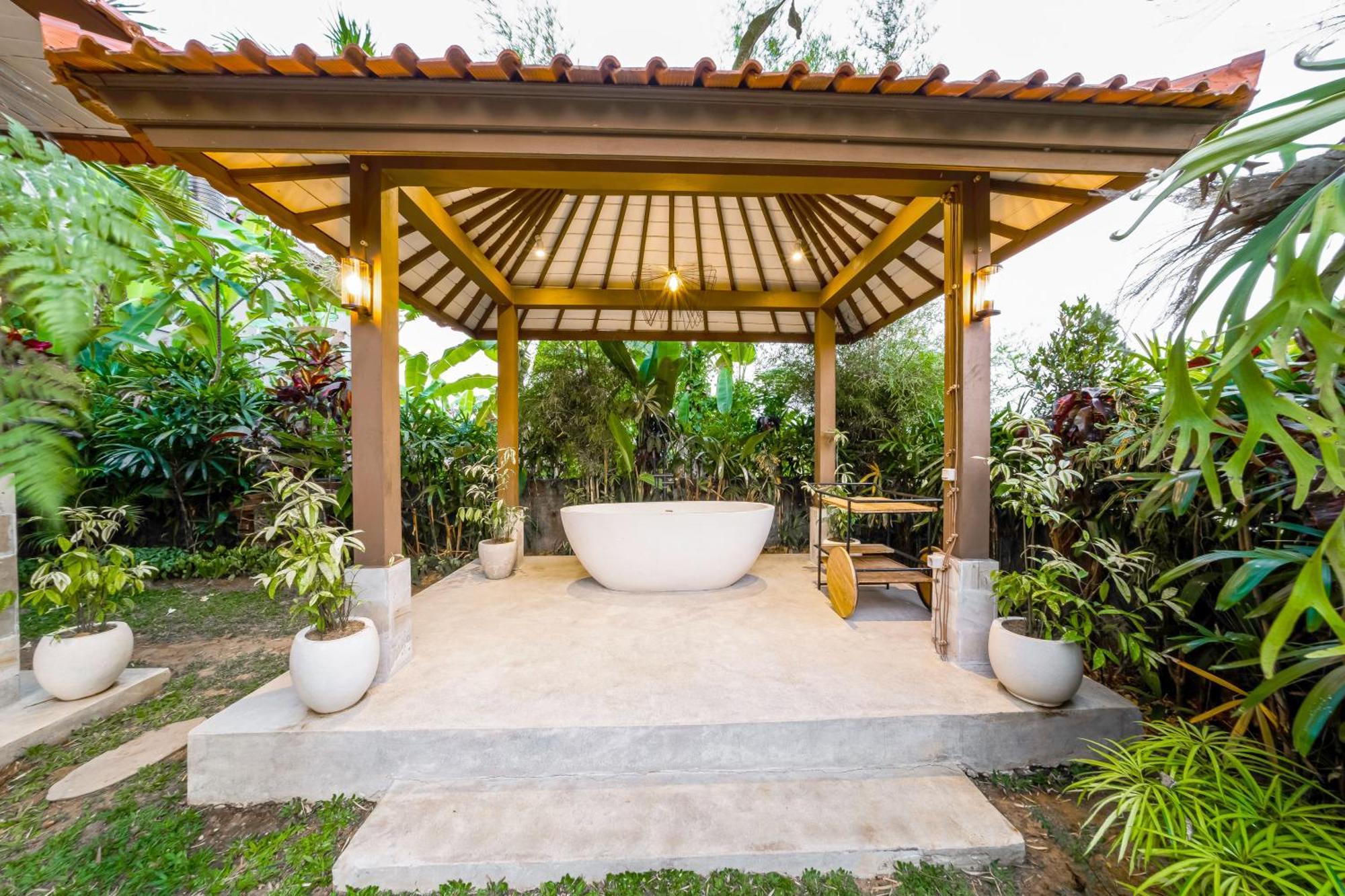 Nyaman Villas By Evdekimi Ubud חדר תמונה