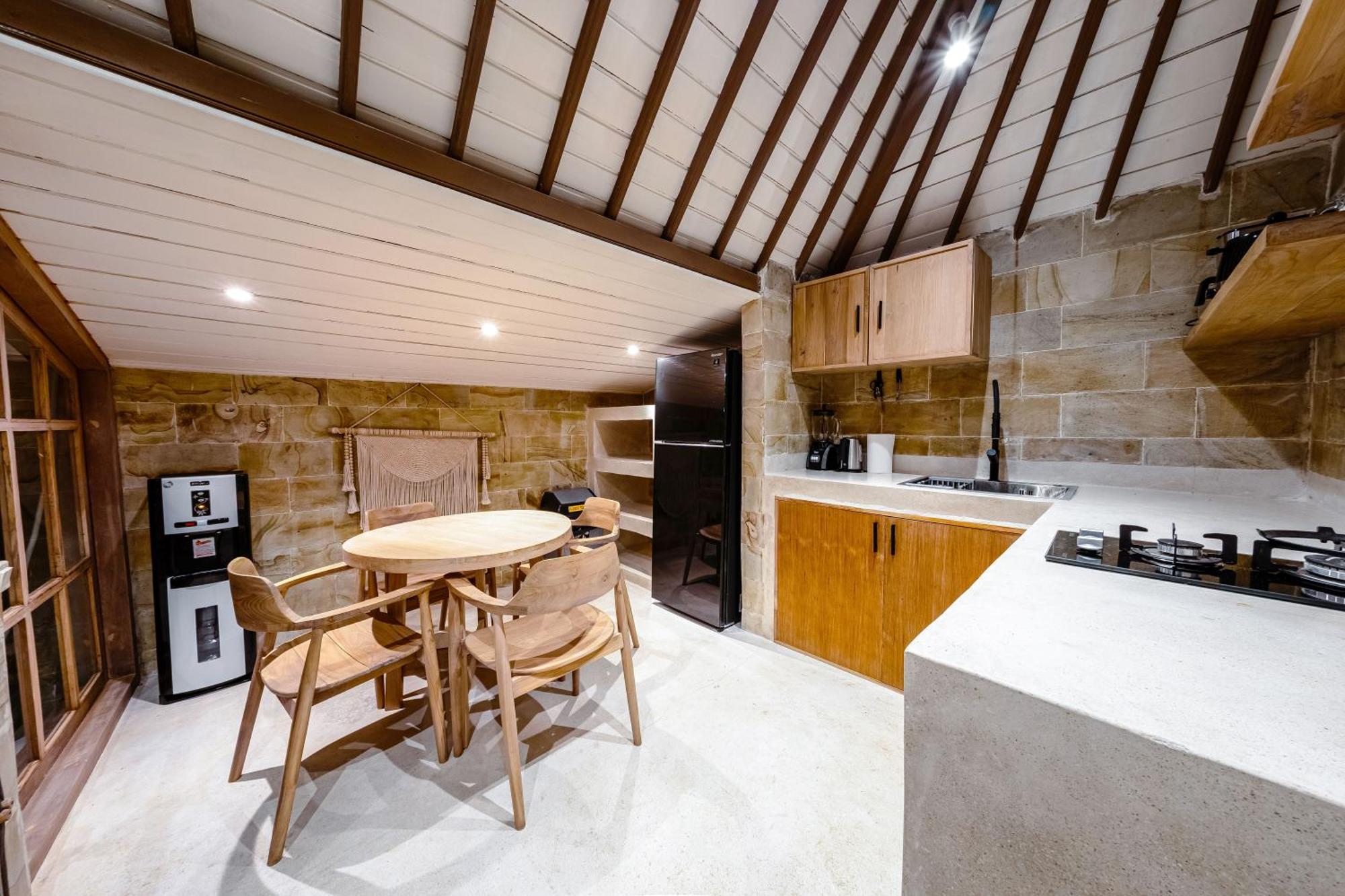 Nyaman Villas By Evdekimi Ubud חדר תמונה